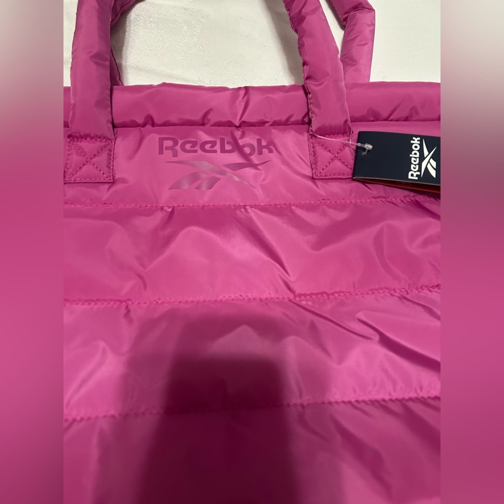 Reebok athletic quilted bag with zipper pink NWT - Picture 6 of 7